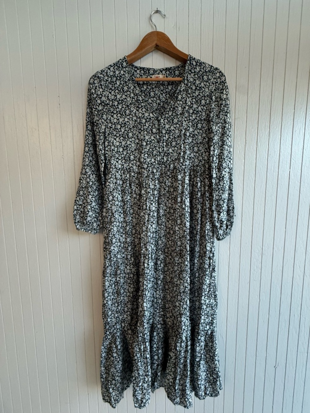 Faherty Isabella Long-Sleeved Floral Dress